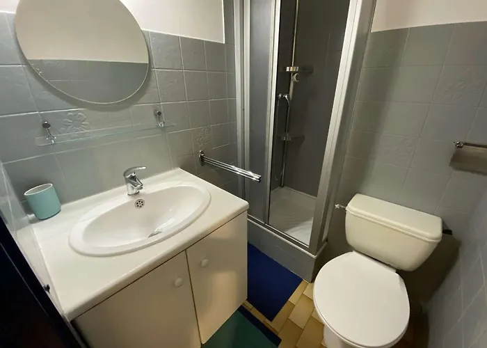Climatise, A 2 Pas, 4 Couchages, Parking Prive - Fr-1-250-193 *