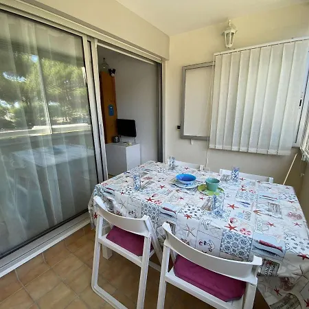 Appartement Climatise, A 2 Pas, 4 Couchages, Parking Prive - Fr-1-250-193 Le Grau-du-Roi