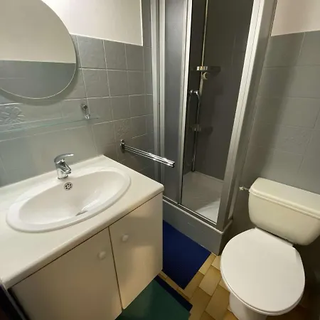 Climatise, A 2 Pas, 4 Couchages, Parking Prive - Fr-1-250-193 *